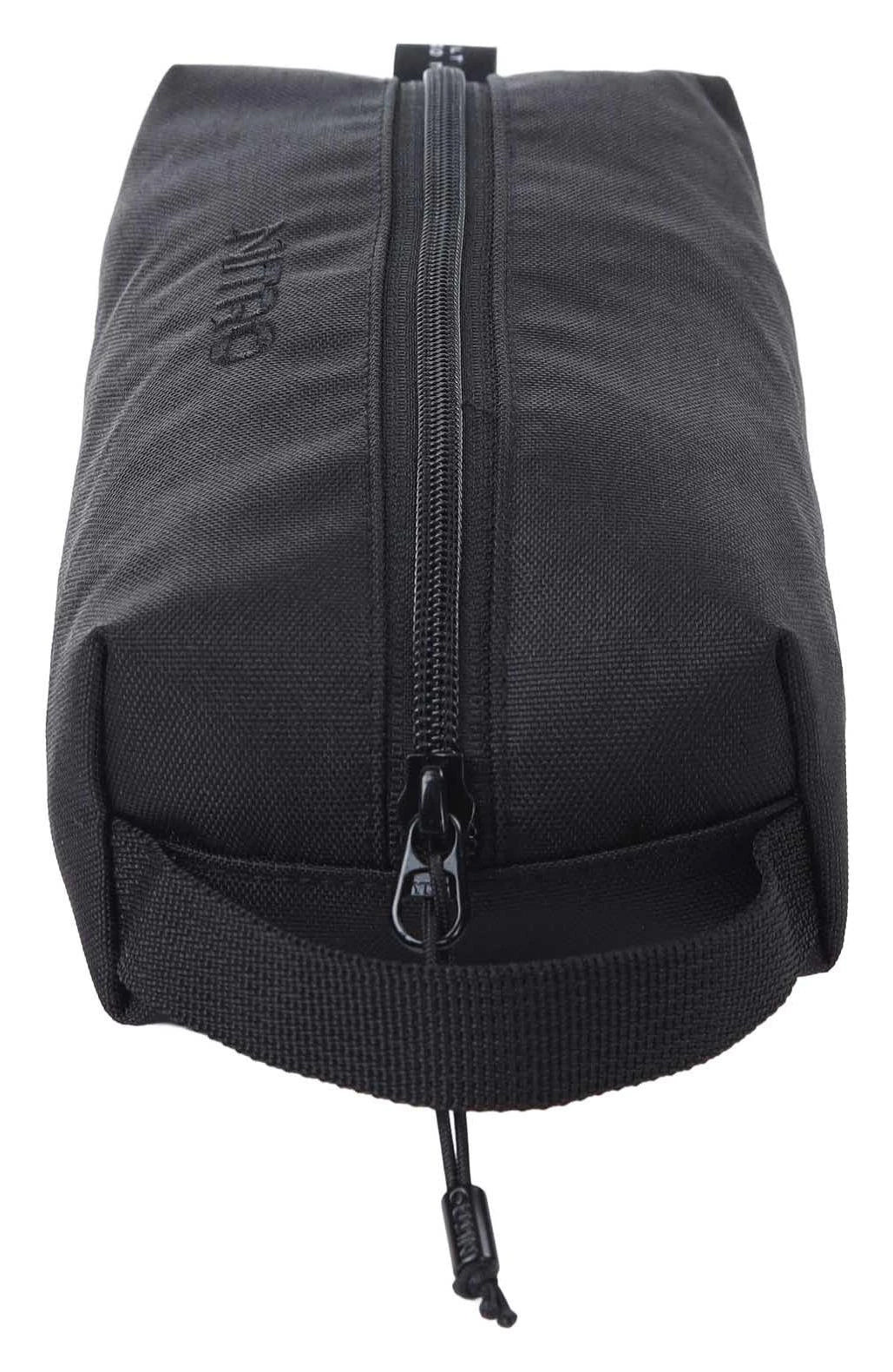 PERESNICA NITRO 878105- KVADRATNA TRUE BLACK(26