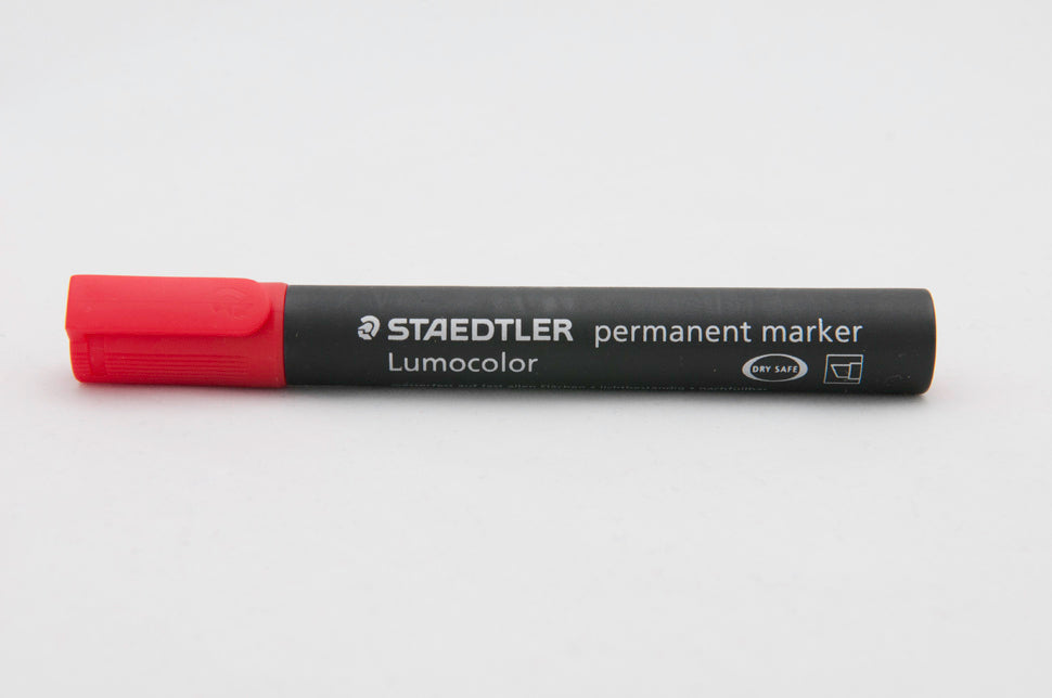 Permanentni marker Staedtler Lumocolor 350-2, rdeč