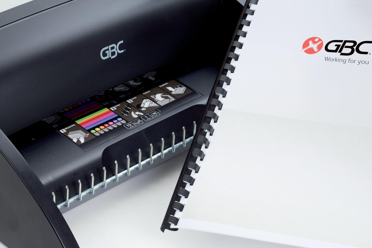 GBC aparat za spiralno vezavo COMBBIND, C110