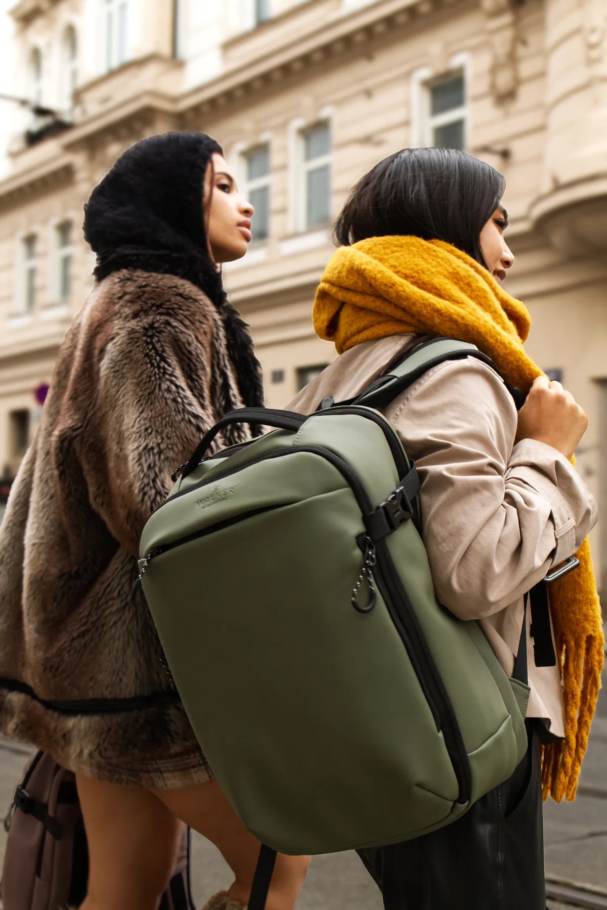 NAHRBTNIK WALKER ELEMENT 42725-065 OLIVE (26)