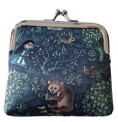 Denarnica Sneguljčica v gozdu, ilustracije Stupica