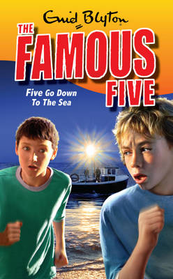 Five Go Down to the Sea - Famous Five No. 12