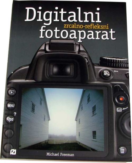 Digitalni zrcalno-refleksni fotoaparat