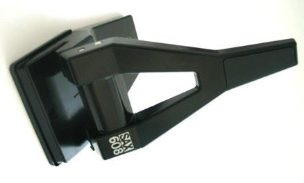 Luknjač sax 608 črn