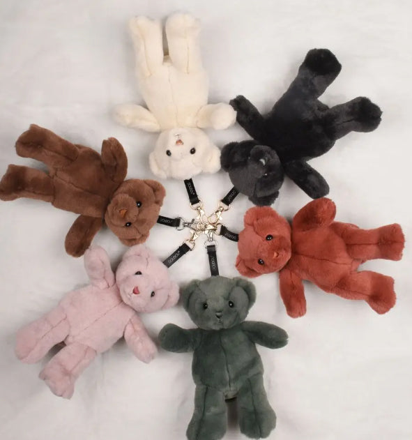 Obesek za ključe Medvedek DouDou, bež