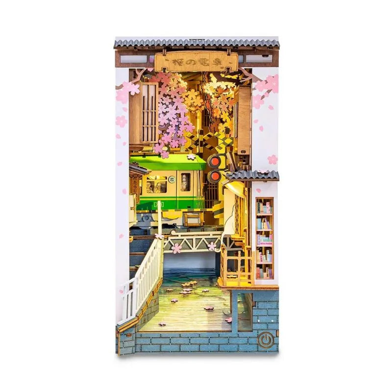 3D sestavljanka in držalo za knjige Book Nook, Sakura Densya