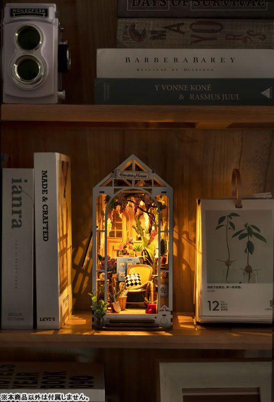 3D sestavljanka in držalo za knjige Book Nook, Garden House