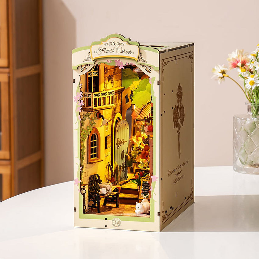 3D sestavljanka in držalo za knjige Book Nook, Floral Corner
