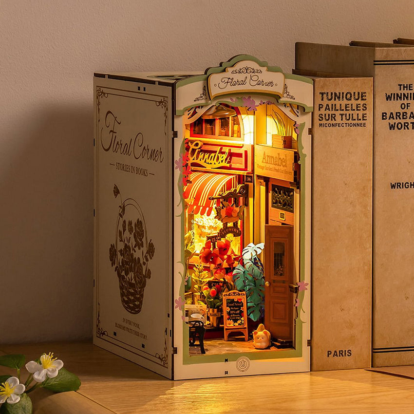 3D sestavljanka in držalo za knjige Book Nook, Floral Corner