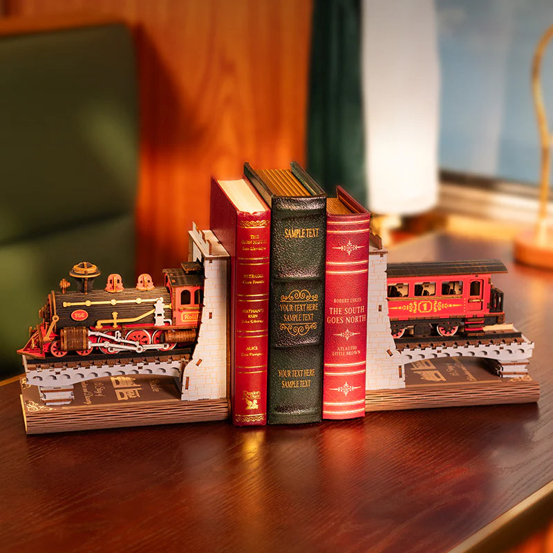 3D sestavljanka in držalo za knjige Book Nook, Century Train