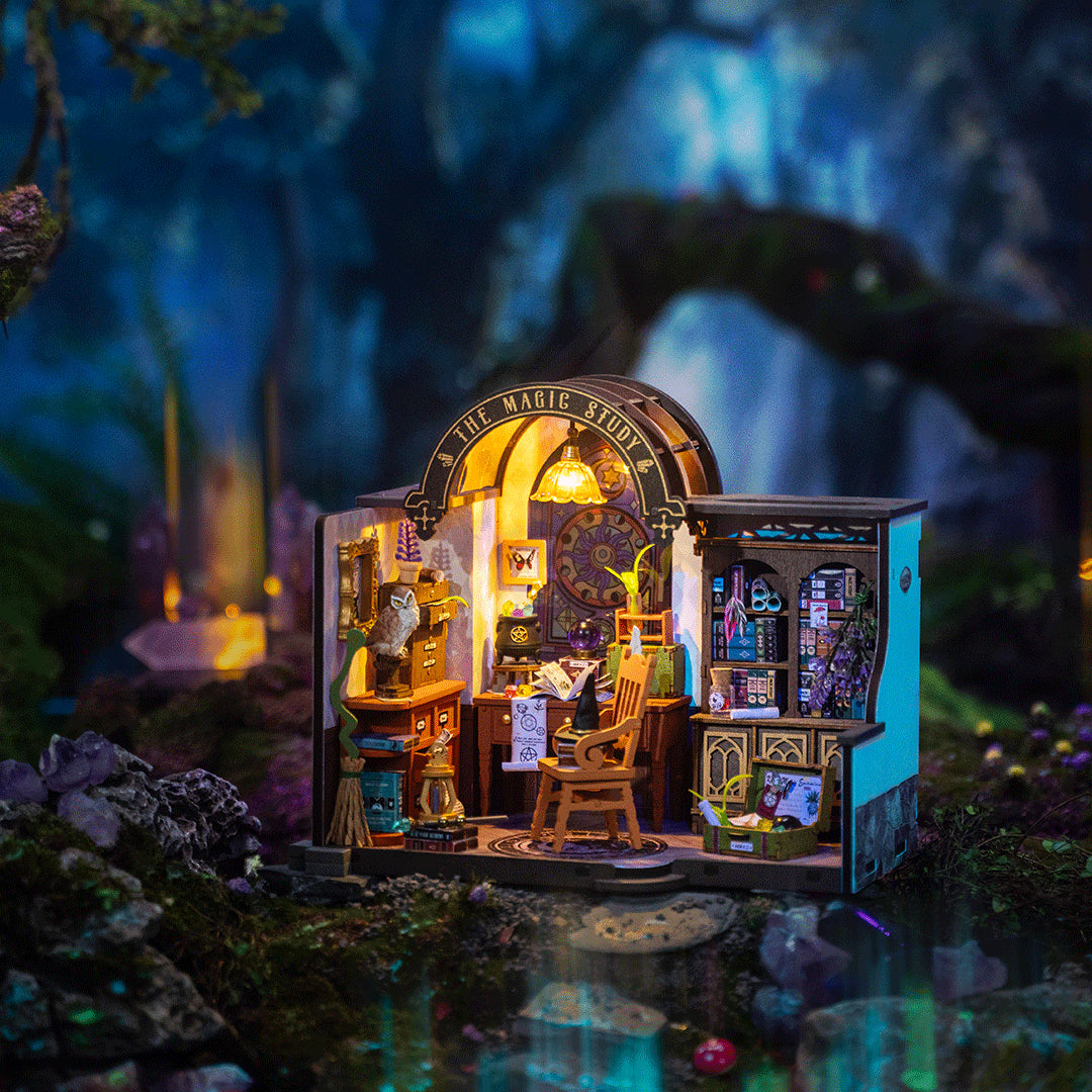 3D sestavljanka in držalo za knjige Book Nook, Magic Study