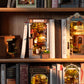 3D sestavljanka in držalo za knjige Book Nook, Sakura Wine Alley