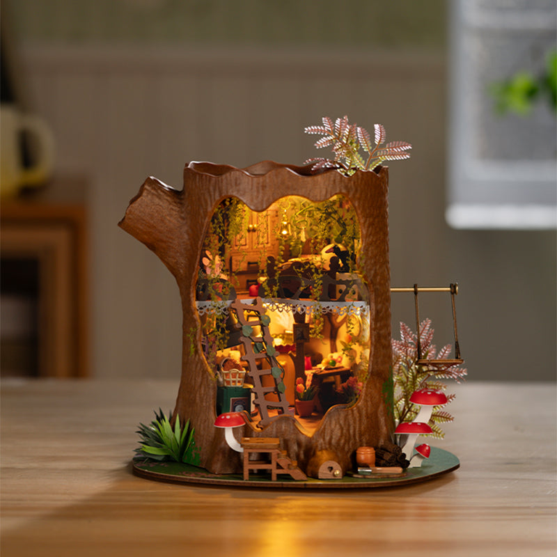 3D sestavljanka in držalo za knjige Book Nook, Fairytale Tree House