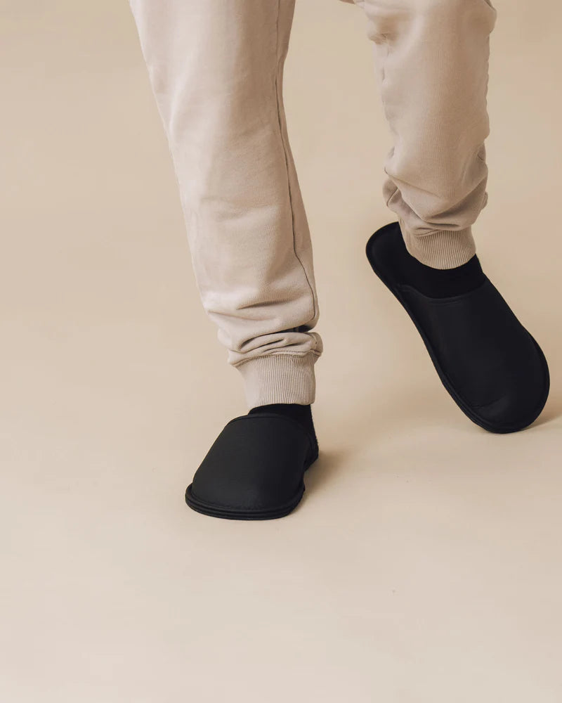 Copati Snugi SLIP-IN, JUST BLACK ŠT. 40-41