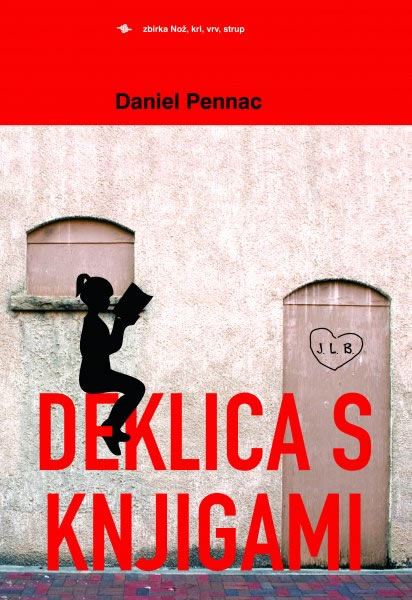 DEKLICA S KNJIGAMI