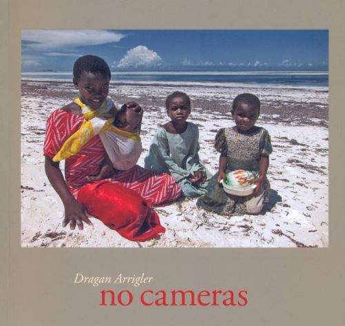 NO CAMERAS
